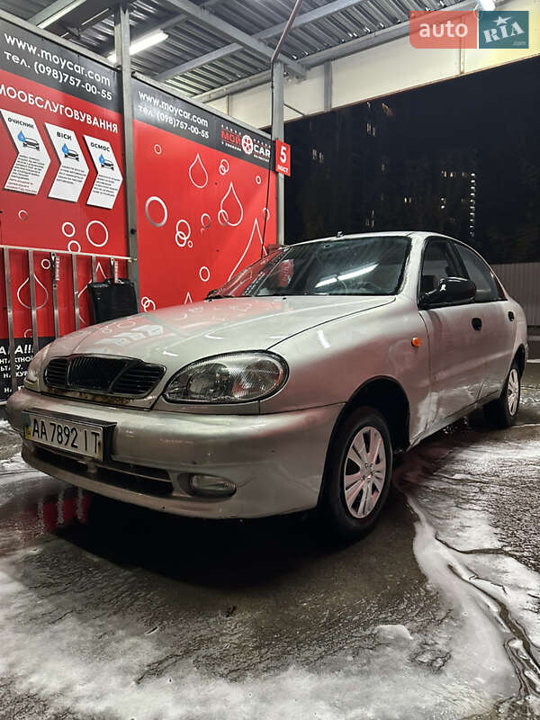 Седан Daewoo Sens 2005 в Киеве