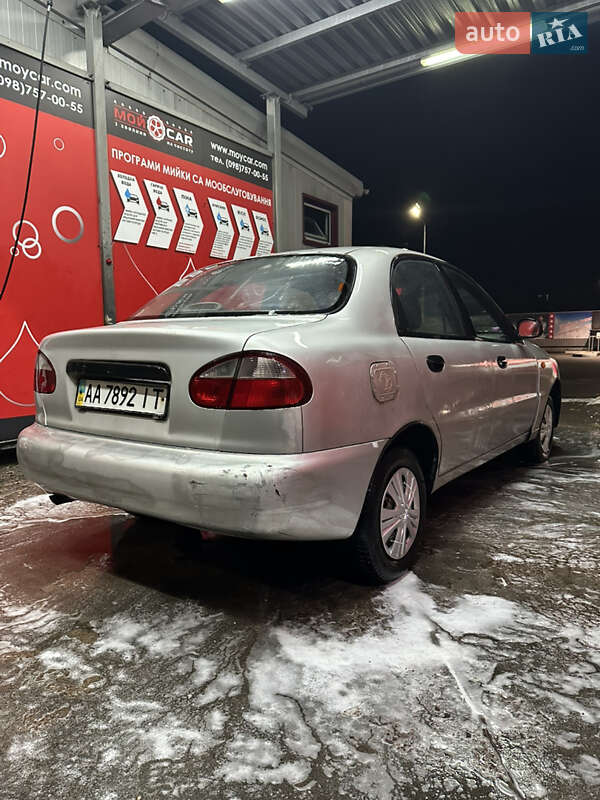 Седан Daewoo Sens 2005 в Киеве