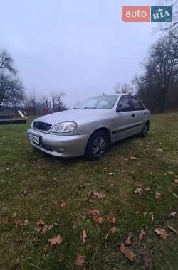 Седан Daewoo Sens 2004 в Гадяче