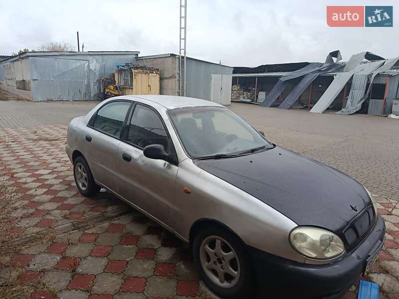 Седан Daewoo Sens 2002 в Херсоні