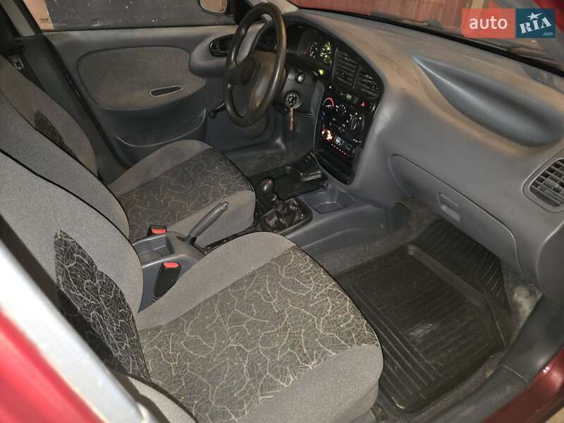 Седан Daewoo Sens 2005 в Николаеве