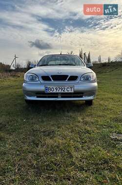 Седан Daewoo Sens 2003 в Теофіполі