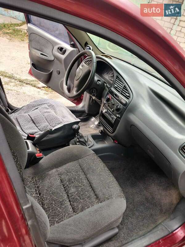 Седан Daewoo Sens 2005 в Запорожье