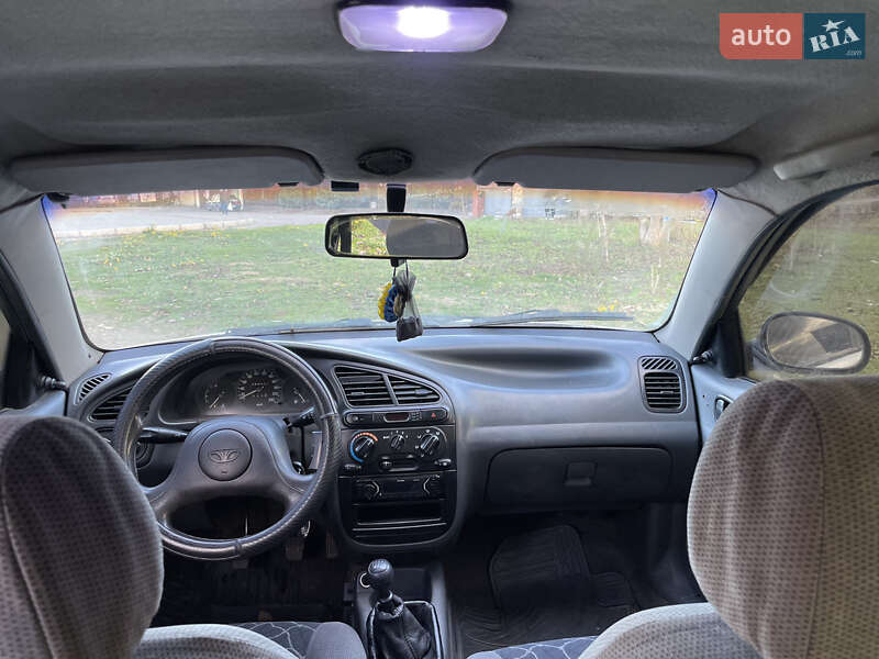 Седан Daewoo Sens 2002 в Херсоні