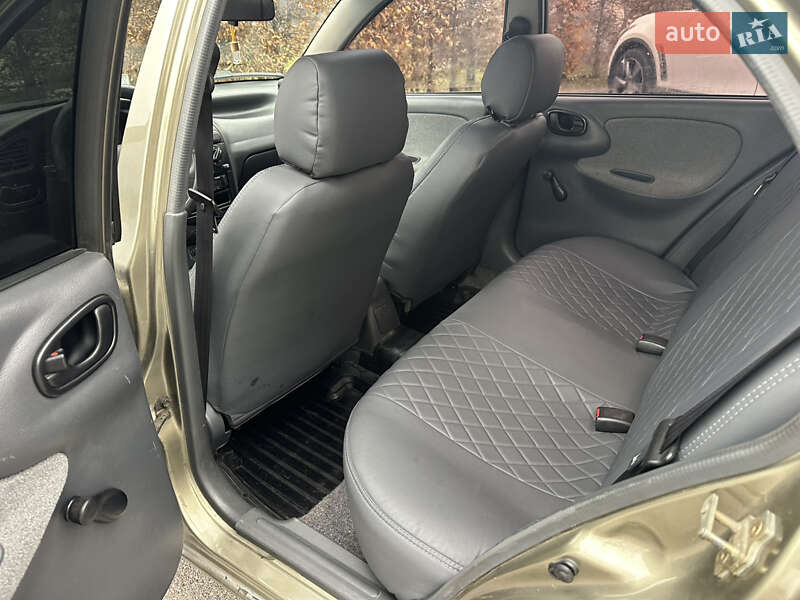 Седан Daewoo Sens 2006 в Києві