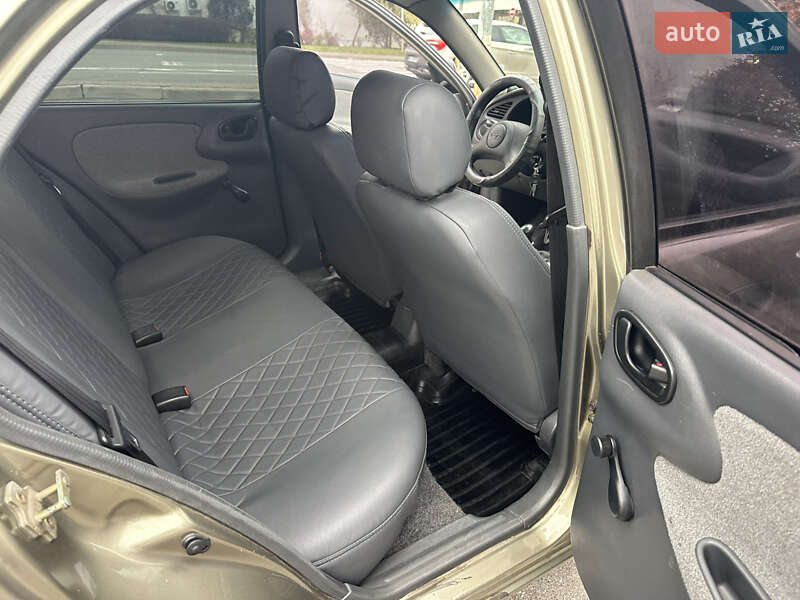 Седан Daewoo Sens 2006 в Києві