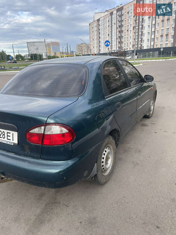 Седан Daewoo Sens 2004 в Рівному