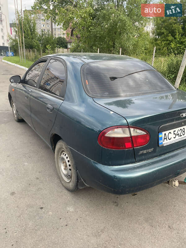 Седан Daewoo Sens 2004 в Рівному