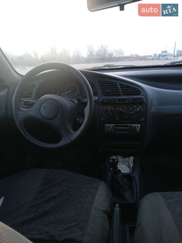 Седан Daewoo Sens 2004 в Киеве