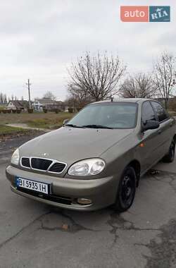 Седан Daewoo Sens 2005 в Горішніх Плавнях