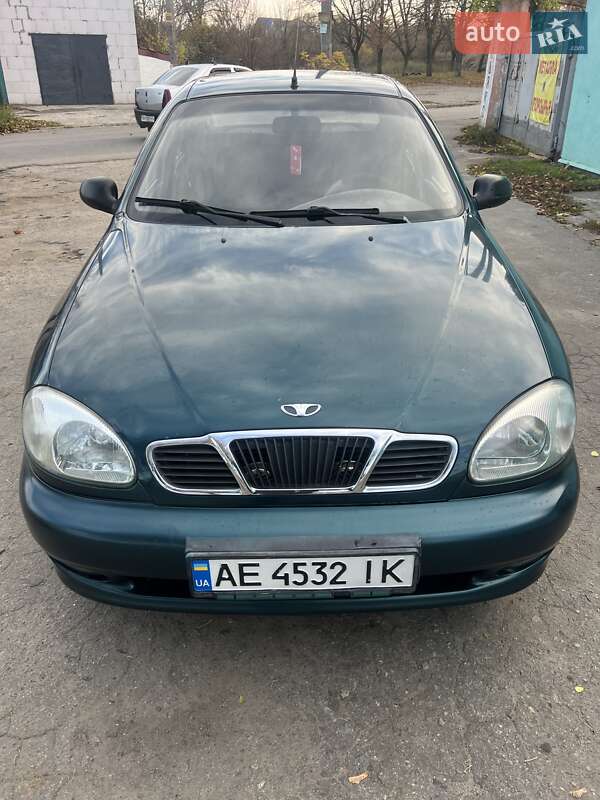 Седан Daewoo Sens 2004 в Дніпрі