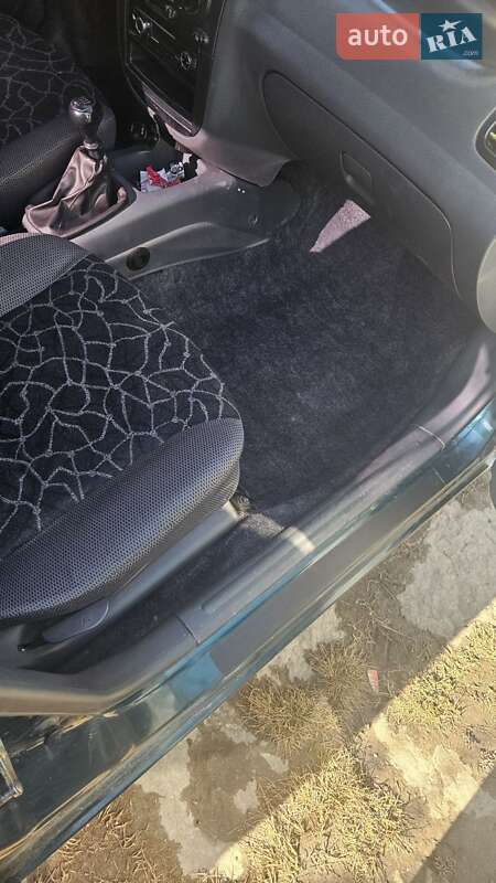 Седан Daewoo Sens 2004 в Ивано-Франковске