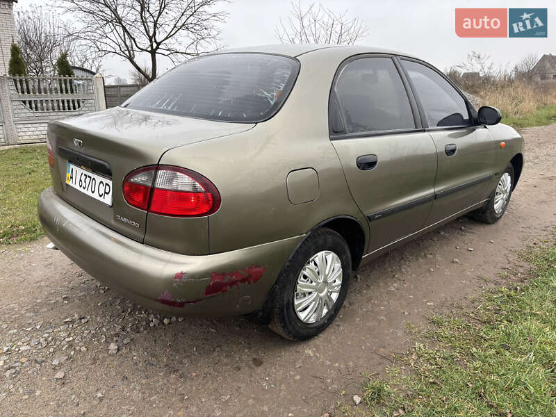 Седан Daewoo Sens 2003 в Сквире