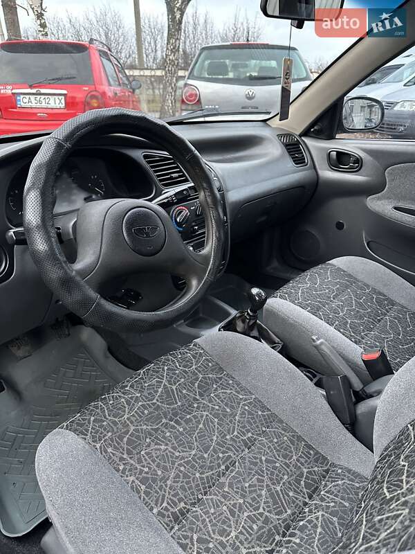 Седан Daewoo Sens 2004 в Смілі