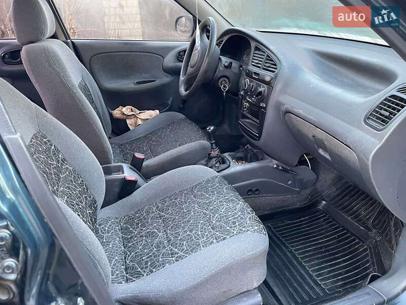 Седан Daewoo Sens 2005 в Виннице