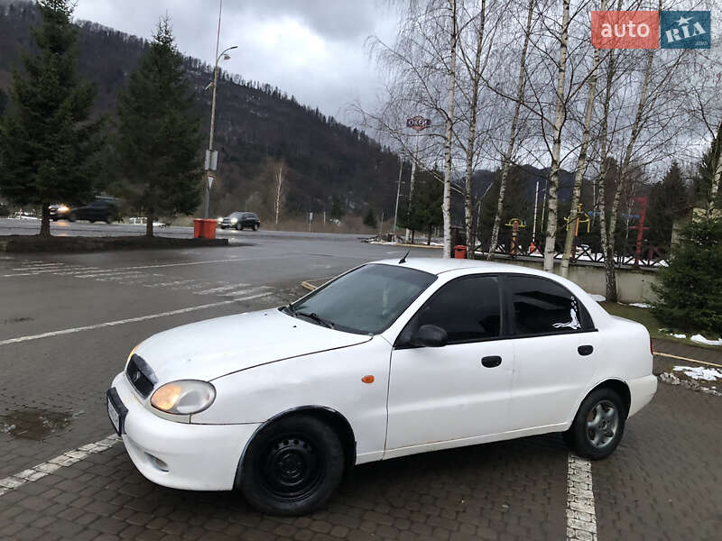 Седан Daewoo Sens 2005 в Сколе