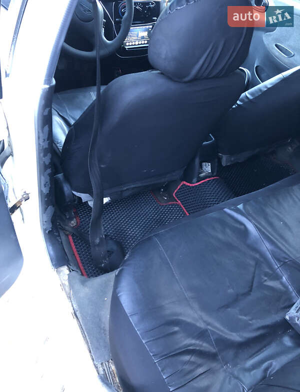 Седан Daewoo Sens 2005 в Сколе