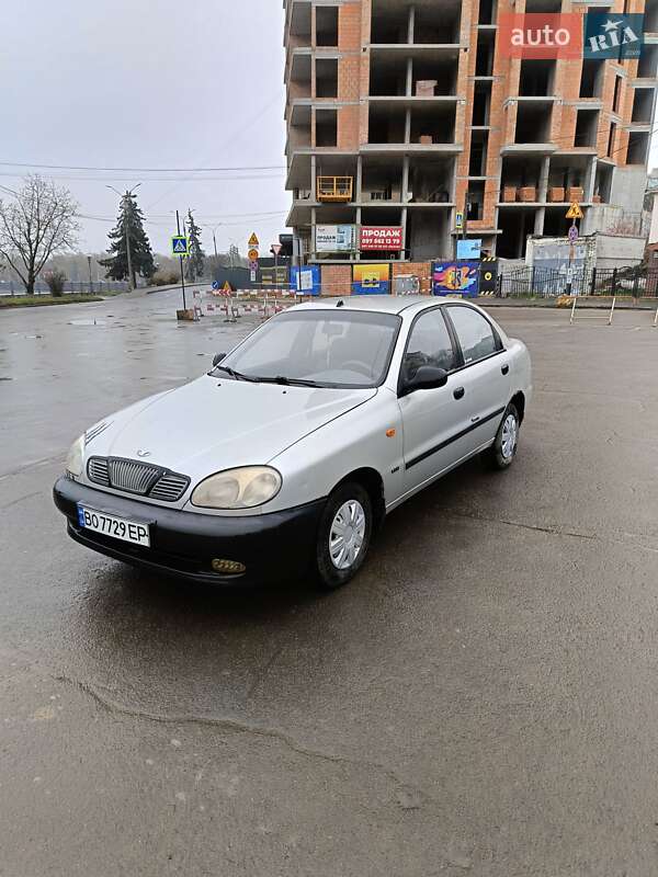 Седан Daewoo Sens 2004 в Тернополі