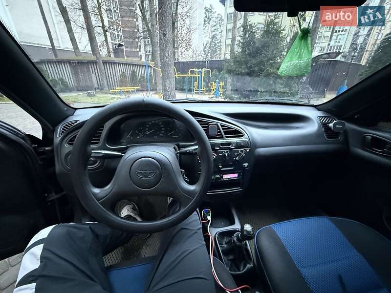 Седан Daewoo Sens 2006 в Ирпене