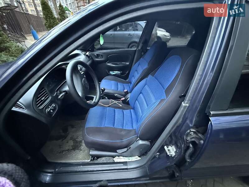 Седан Daewoo Sens 2006 в Ирпене