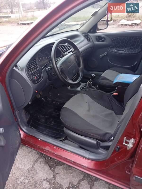 Седан Daewoo Sens 2002 в Бершади