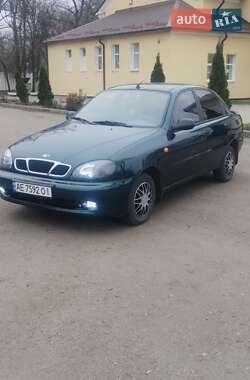 Седан Daewoo Sens 2006 в Синельниковому