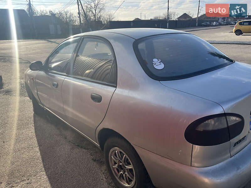 Седан Daewoo Sens 2004 в Броварах