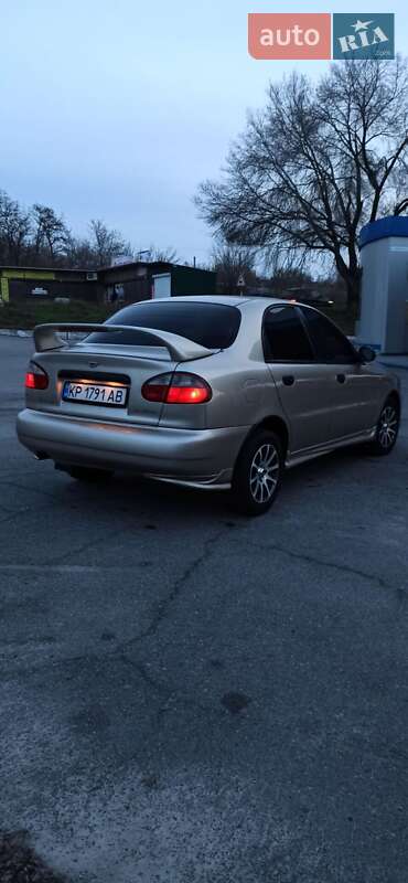 Седан Daewoo Sens 2004 в Запорожье