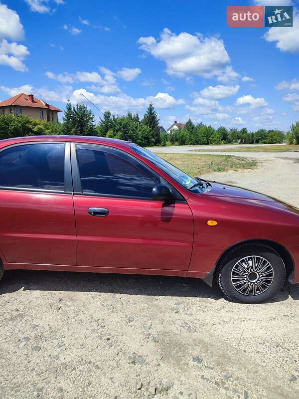 Седан Daewoo Sens 2006 в Чорткове