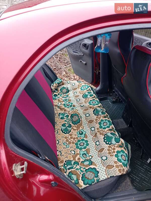 Седан Daewoo Sens 2004 в Гайсине