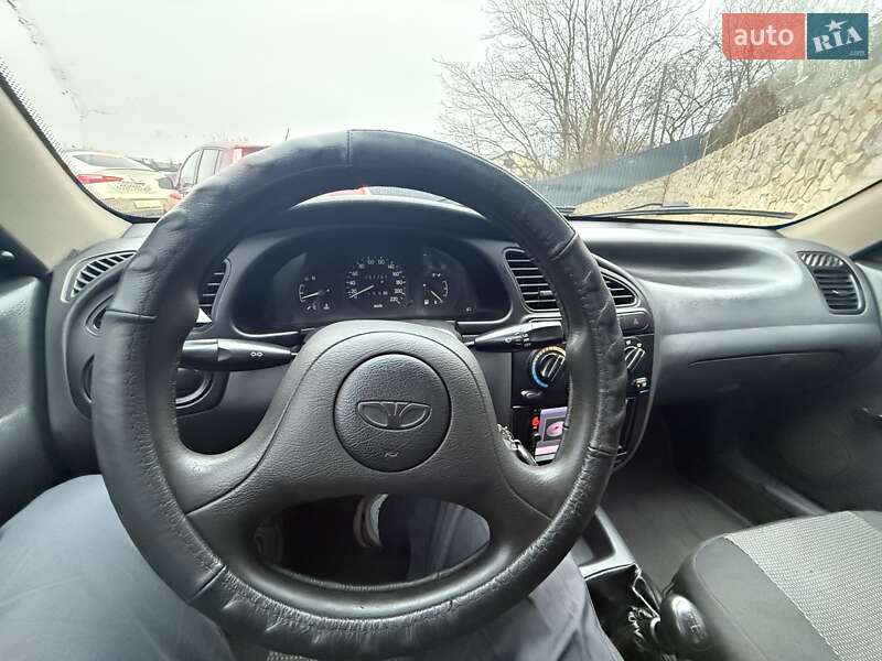 Седан Daewoo Sens 2004 в Виннице