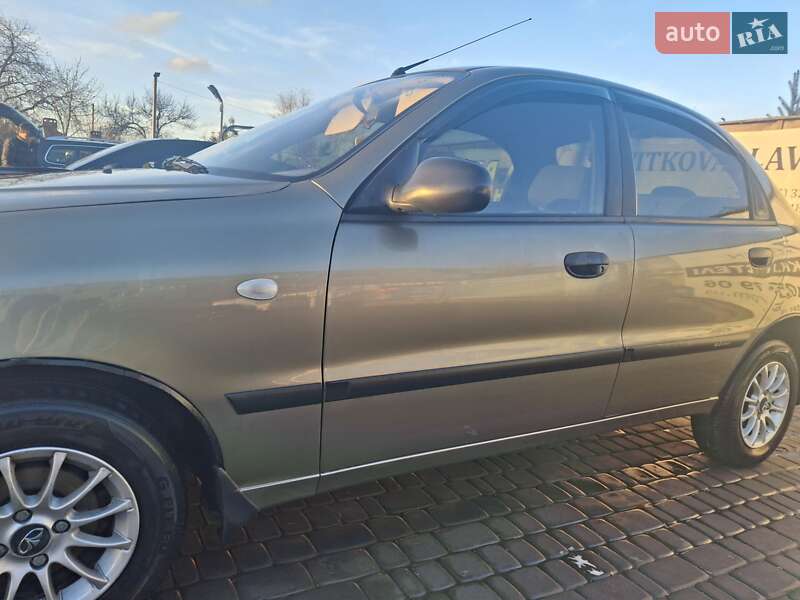 Седан Daewoo Sens 2006 в Апостолово