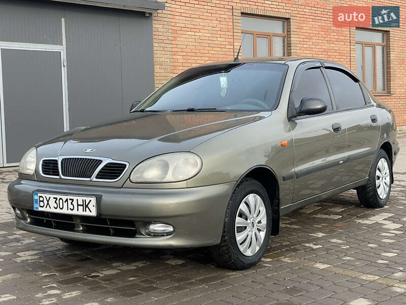Седан Daewoo Sens 2003 в Теофиполе