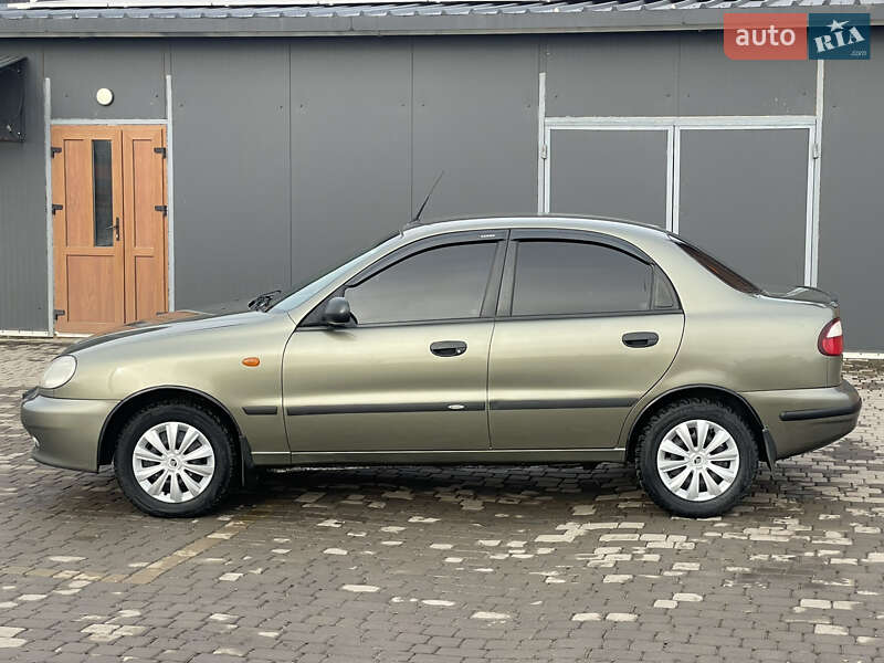 Седан Daewoo Sens 2003 в Теофиполе