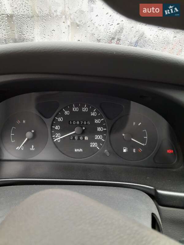 Седан Daewoo Sens 2007 в Чутове