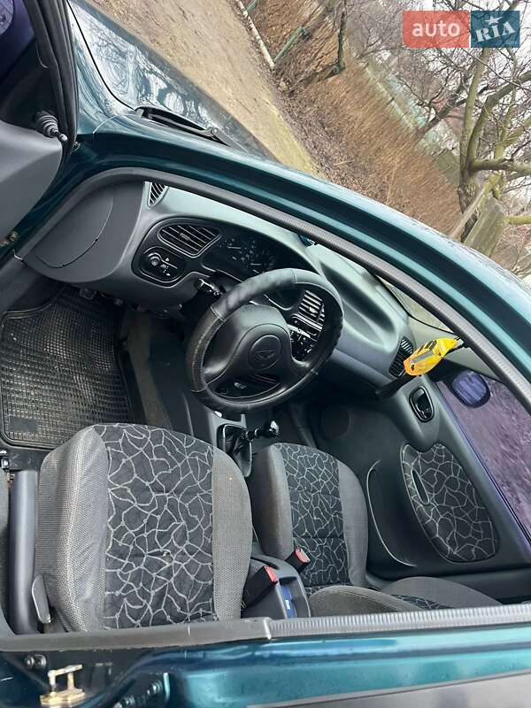 Седан Daewoo Sens 2002 в Каменском