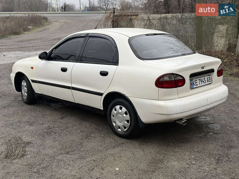 Седан Daewoo Sens 2003 в Днепре