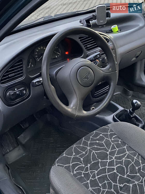 Седан Daewoo Sens 2004 в Тернополе