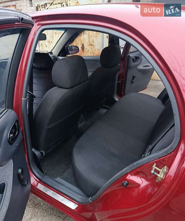 Седан Daewoo Sens 2006 в Запорожье