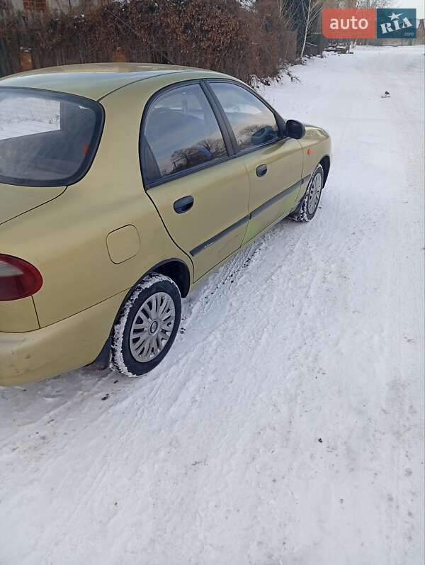 Седан Daewoo Sens 2006 в Калиновке