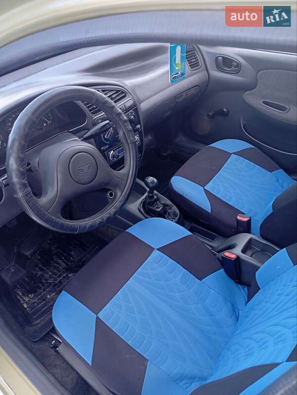 Седан Daewoo Sens 2006 в Калиновке