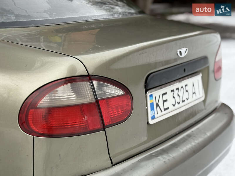 Седан Daewoo Sens 2004 в Днепре