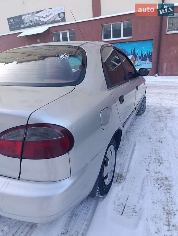 Седан Daewoo Sens 2003 в Умани