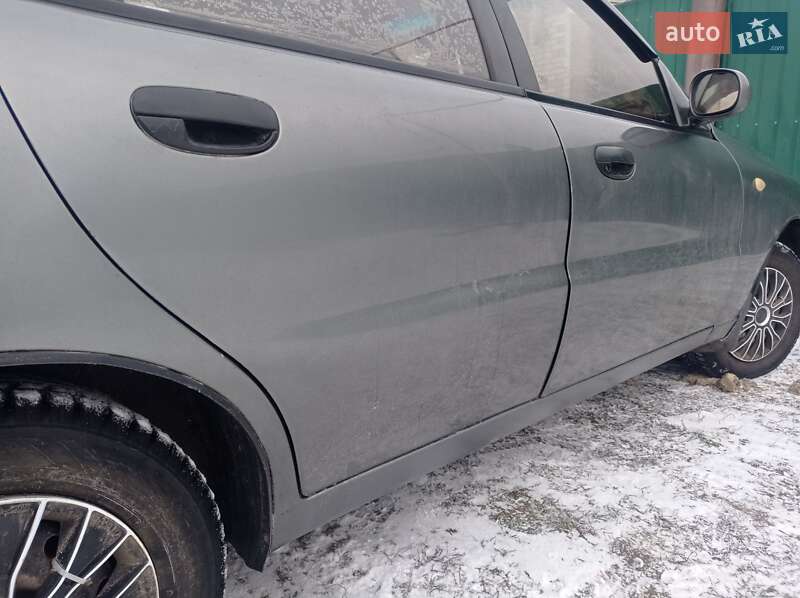 Седан Daewoo Sens 2003 в Сумах