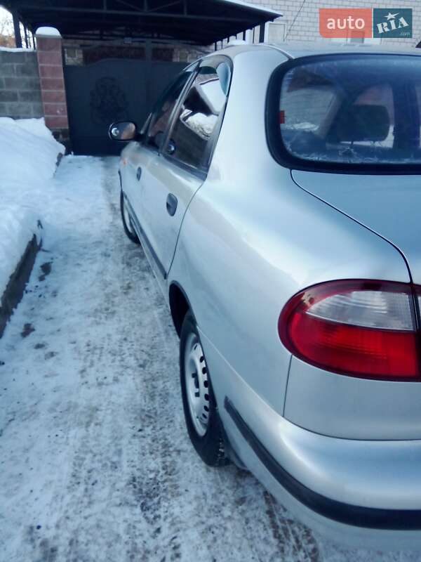 Седан Daewoo Sens 2005 в Вараше