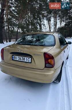 Седан Daewoo Sens 2003 в Полтаве