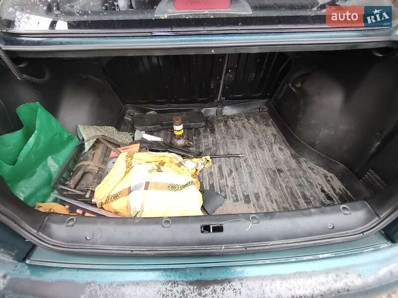 Седан Daewoo Sens 2007 в Днепре