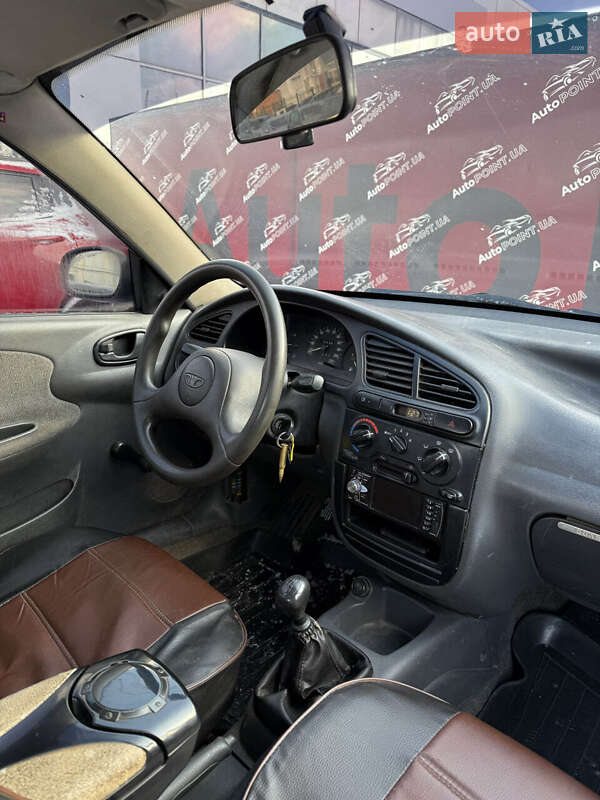 Седан Daewoo Sens 2005 в Сумах