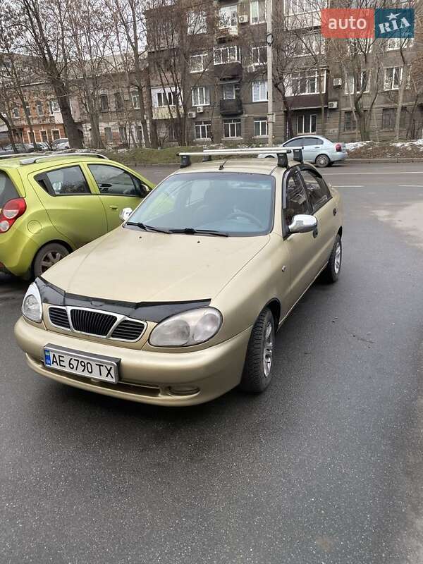 Седан Daewoo Sens 2003 в Днепре