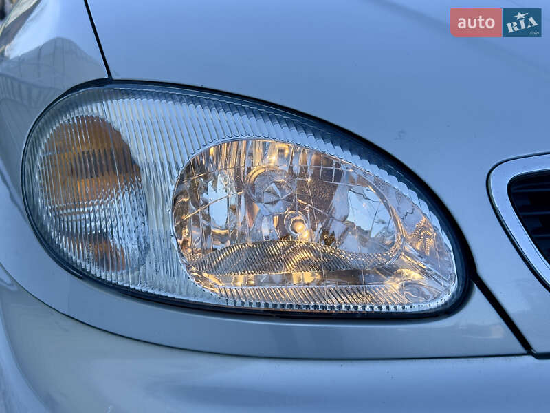 Седан Daewoo Sens 2004 в Могилев-Подольске